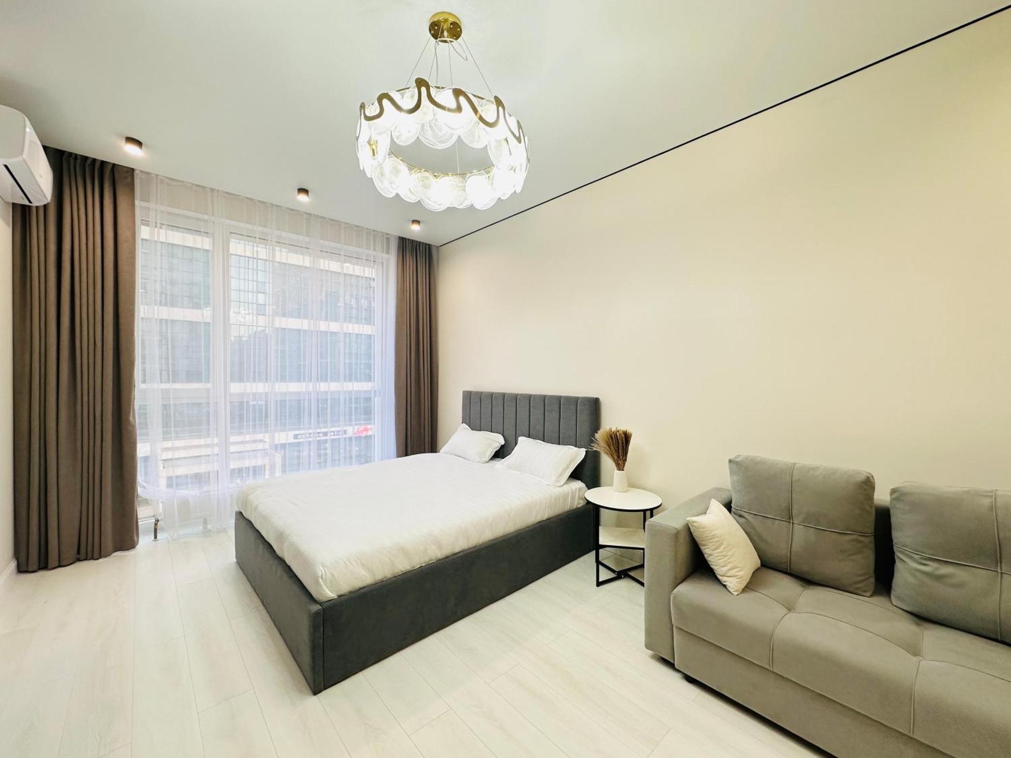 Apartment Shabyt One-room With Stylish Renovation