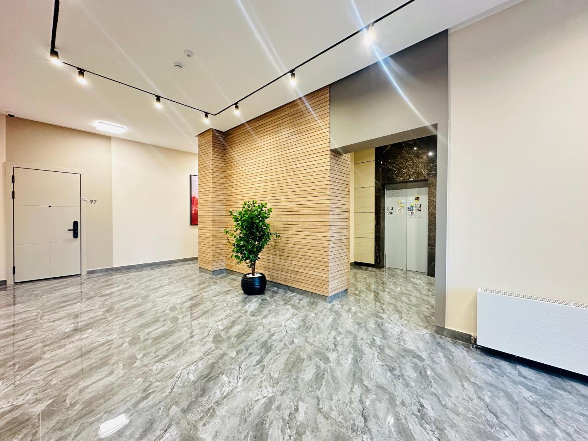 Apartment Shabyt One-room With Stylish Renovation *