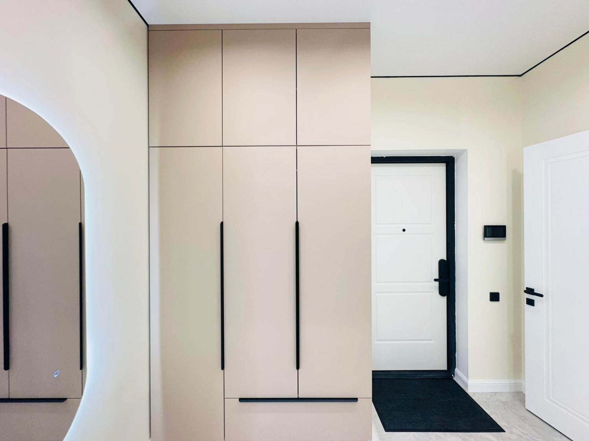 Shabyt One-room With Stylish Renovation